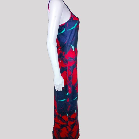 Floral Print Black & Red Maxi Dress - Picture 4 of 6